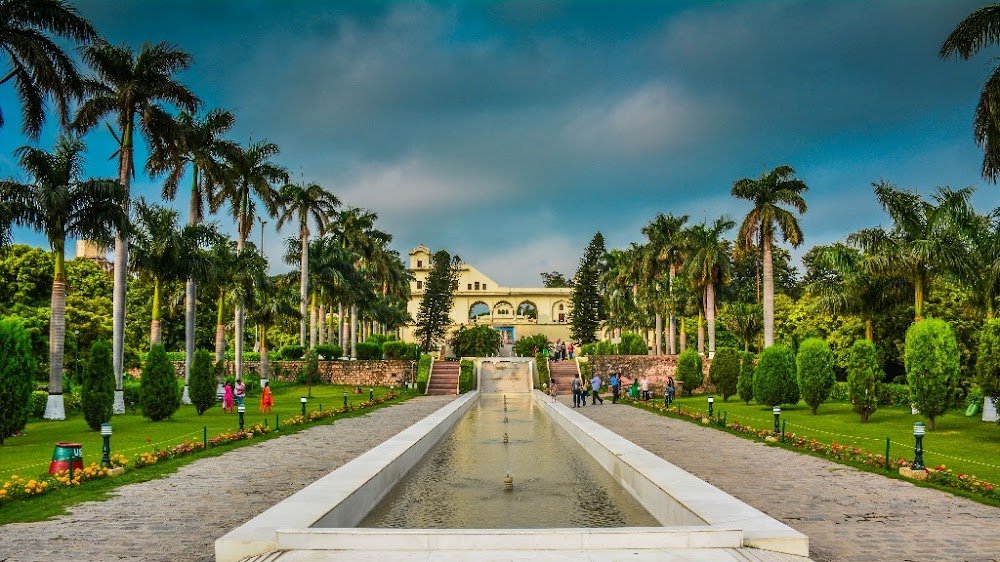 weekend-getaways-from-gurgaon-Pinjore-Gardens-Haryana.